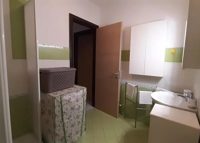 アパート Nice Home Pizzo ピッツォ