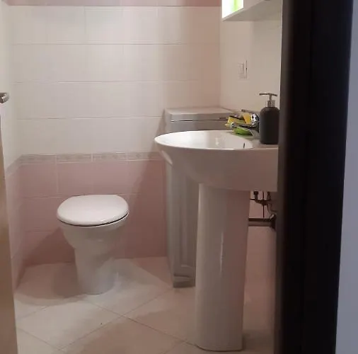 Nice Home Pizzo アパート ピッツォ