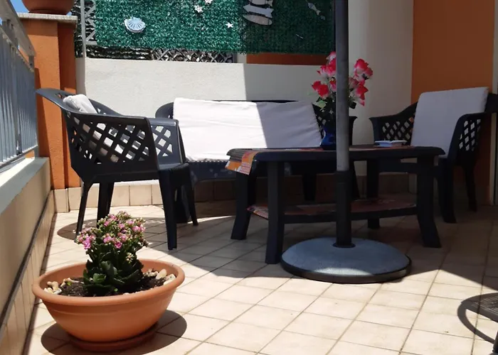 アパート Nice Home Pizzo