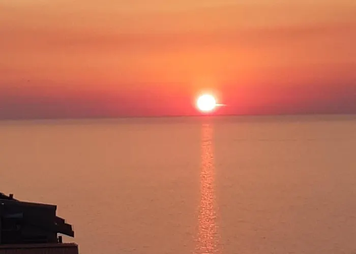 アパート Nice Home Pizzo